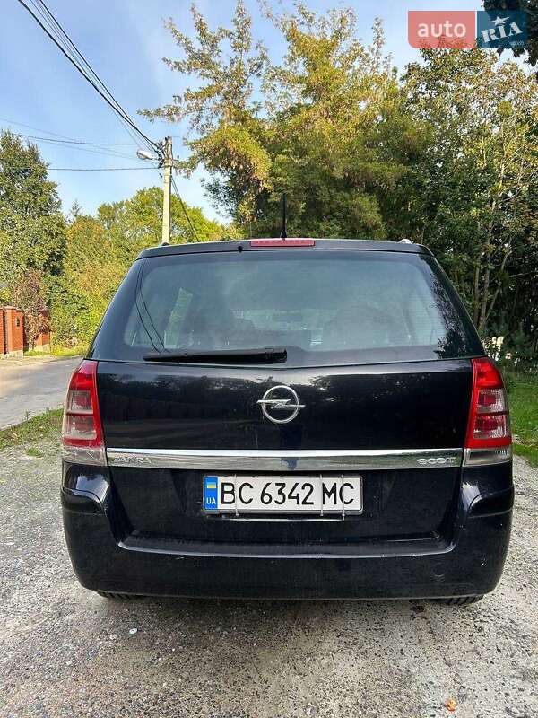 Opel Zafira 2008