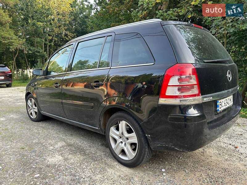Opel Zafira 2008