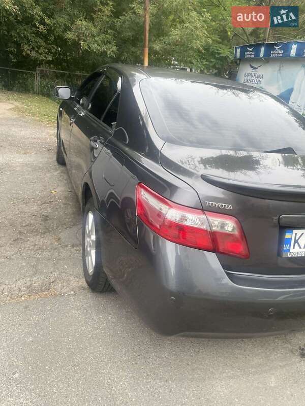Toyota Camry 2008