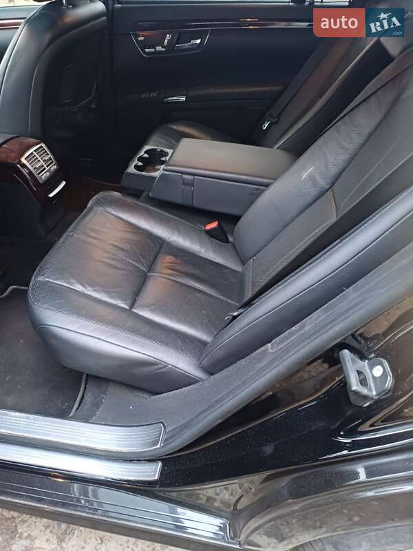 Mercedes-Benz S-Class 2008