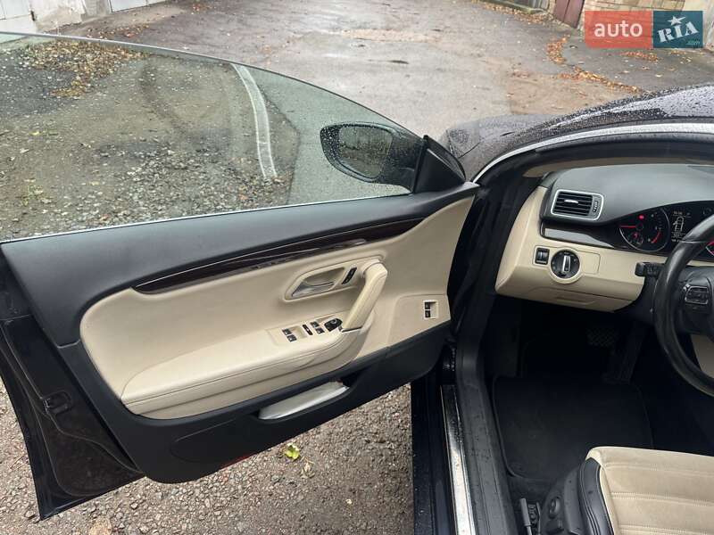 Volkswagen CC / Passat CC 2011