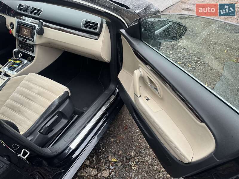 Volkswagen CC / Passat CC 2011