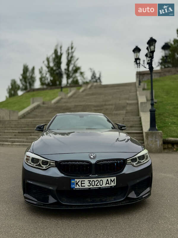 BMW-12