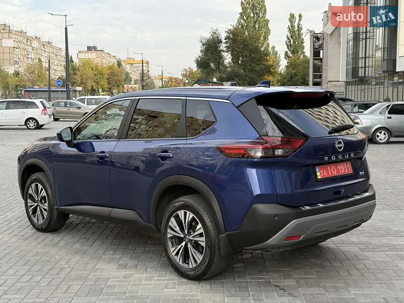 Nissan Rogue 2023