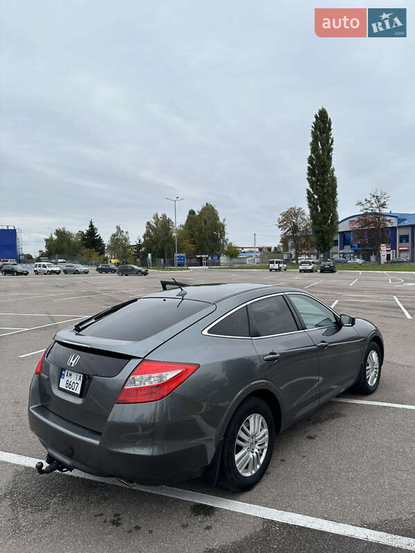 Honda Crosstour 2012