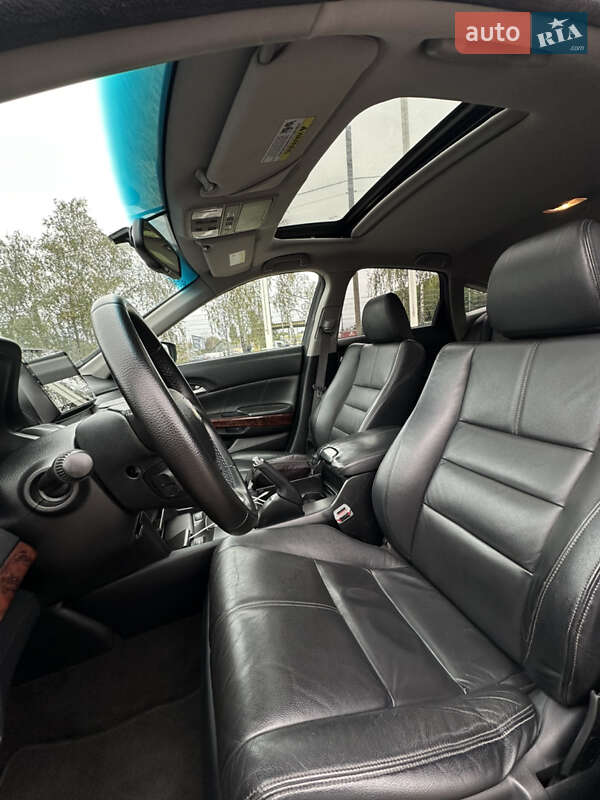 Honda Crosstour 2012