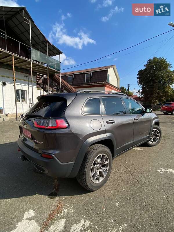 Jeep Cherokee 2020
