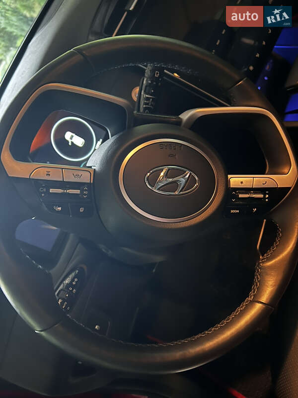 Hyundai-21