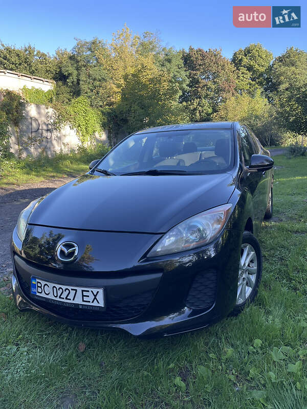Mazda 3 2012