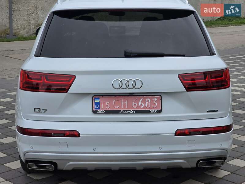 Audi Q7 2017