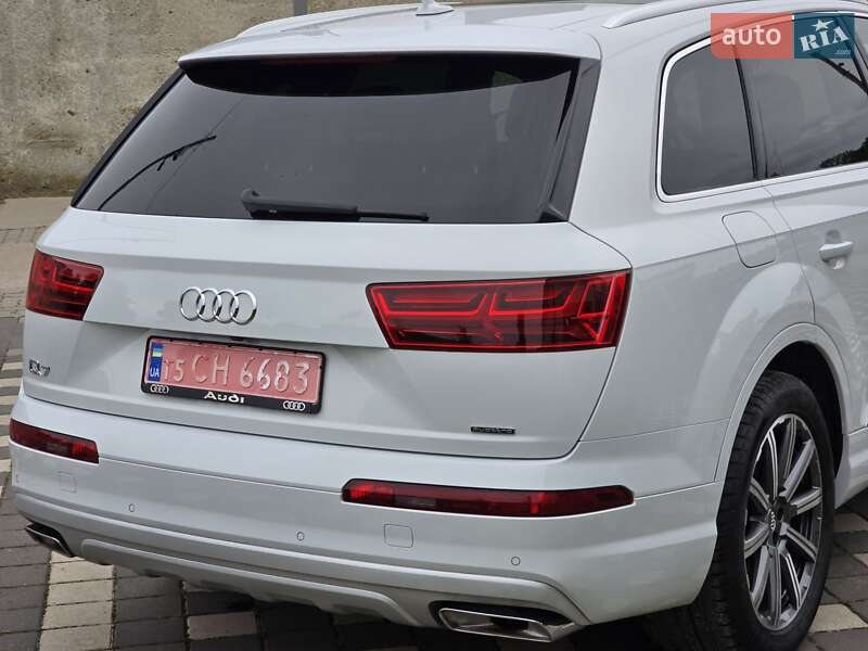 Audi Q7 2017