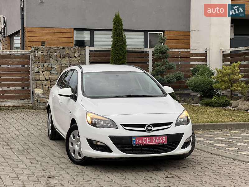 Opel Astra 2013
