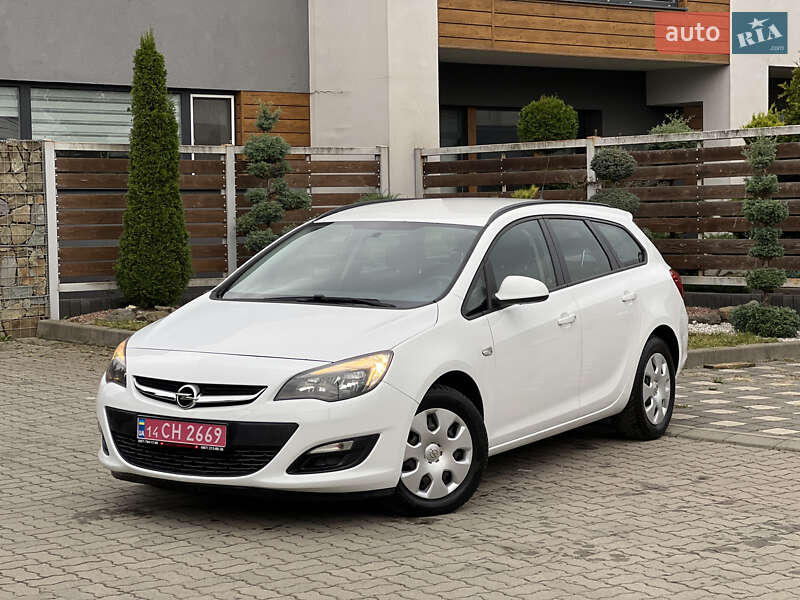 Opel Astra 2013