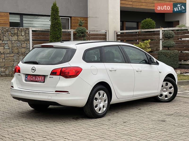 Opel Astra 2013