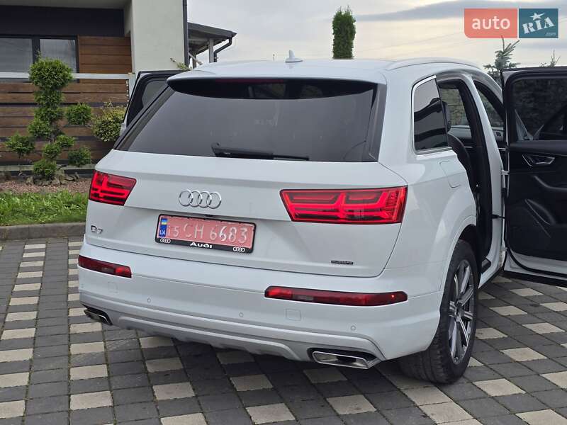 Audi Q7 2017