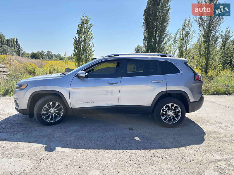 Jeep Cherokee 2020