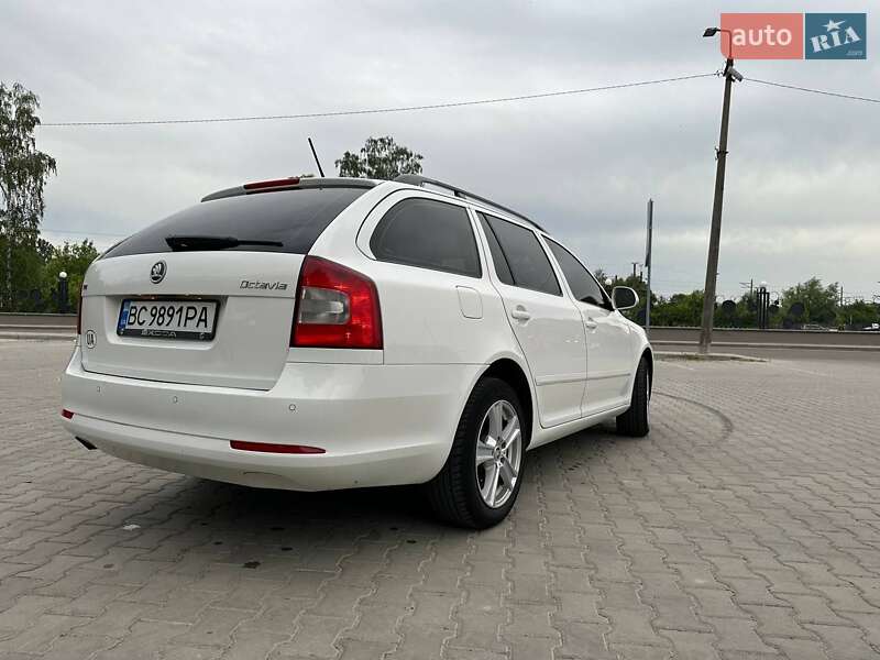 Skoda Octavia 2011