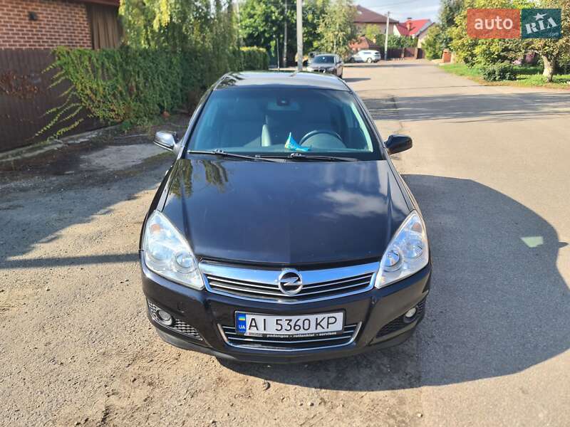 Opel Astra 2008