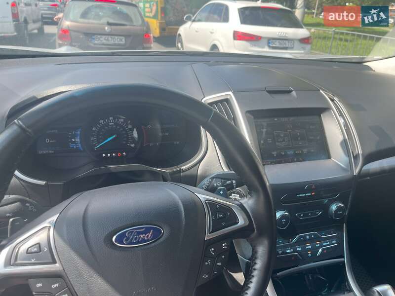 Ford Edge 2015