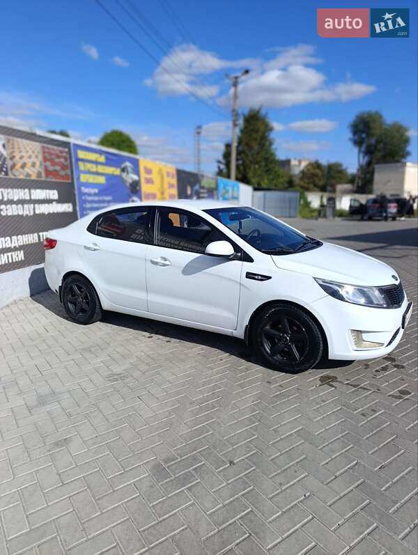 Kia Rio 2012