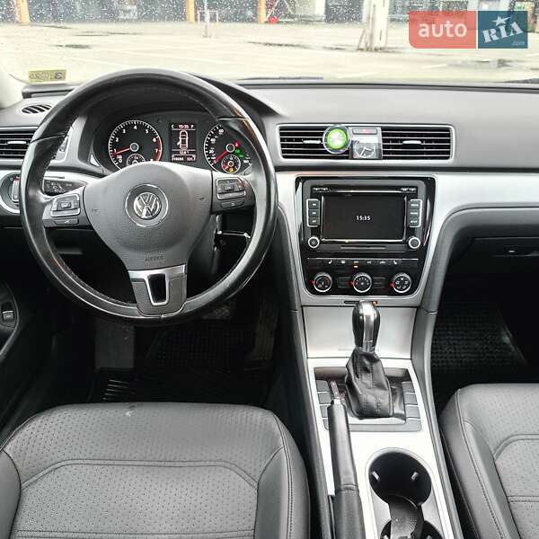 Volkswagen Passat 2013