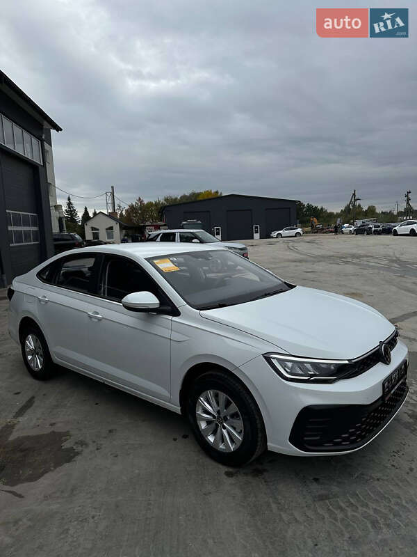 Volkswagen Jetta 2025