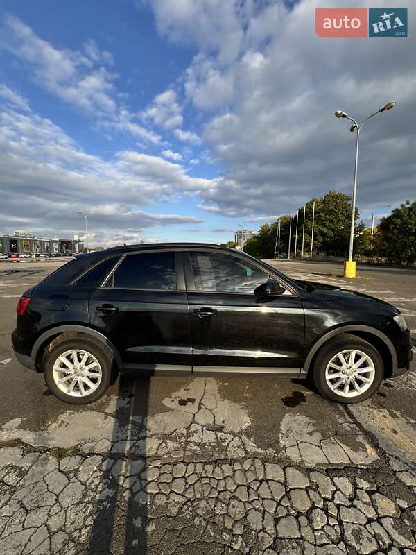 Audi Q3 2014