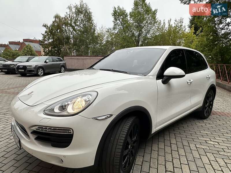 Porsche Cayenne 2014