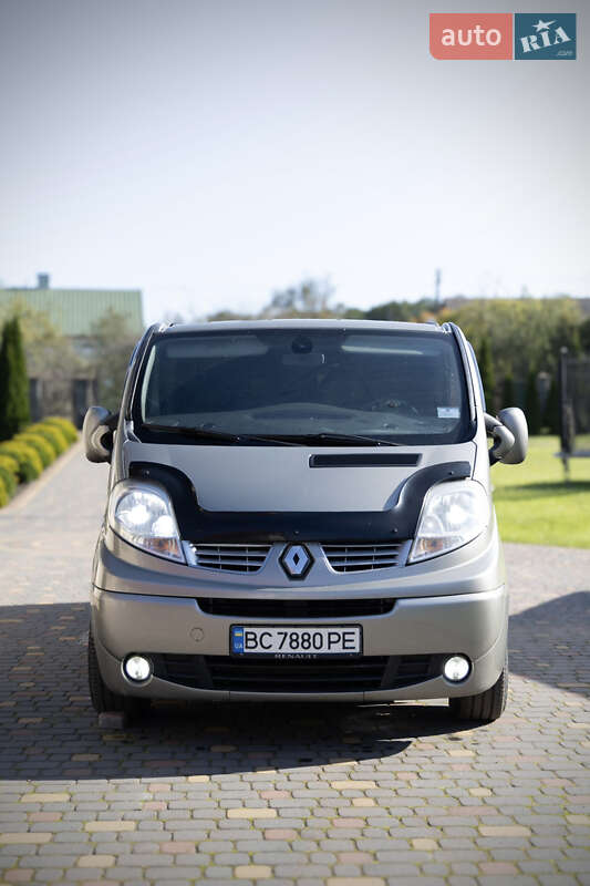 Renault Trafic 2012