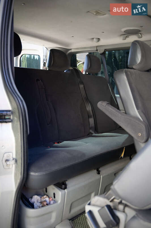 Renault Trafic 2012