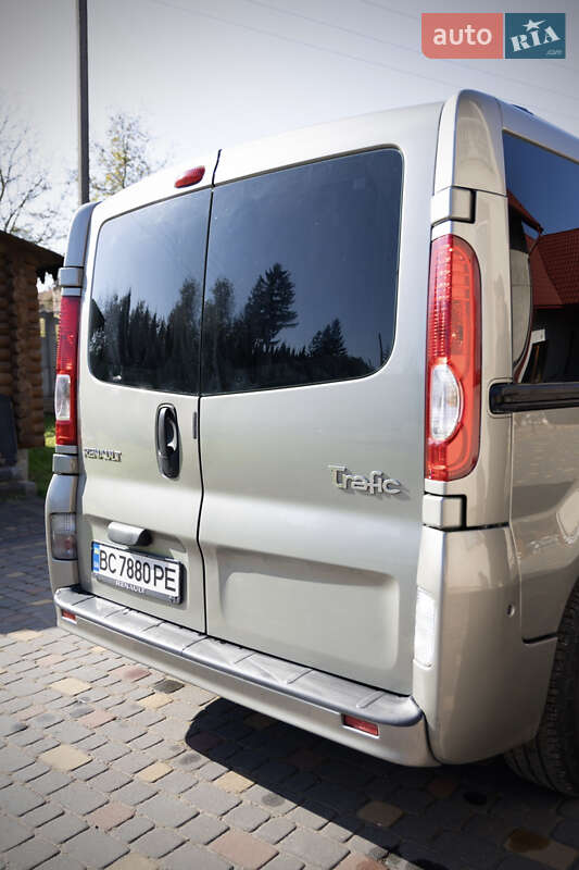 Renault Trafic 2012