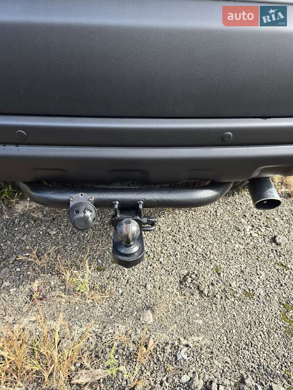 Mitsubishi Pajero Sport 2013