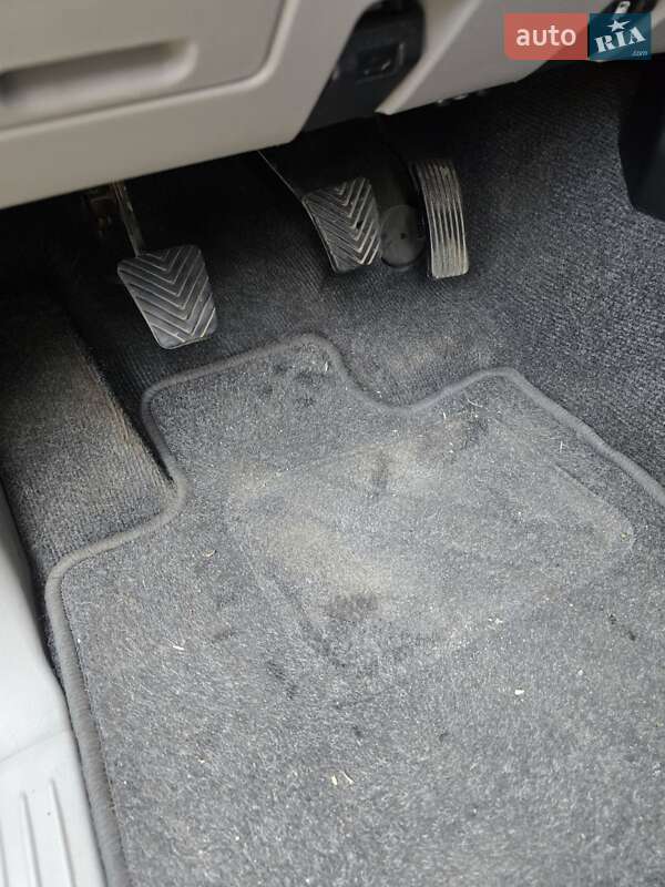 Mitsubishi Pajero Sport 2013