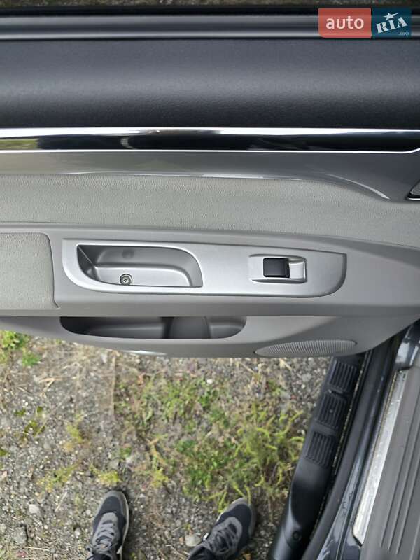 Mitsubishi Pajero Sport 2013