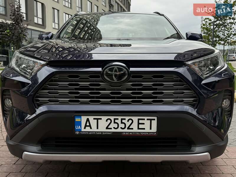 Toyota RAV4 2019