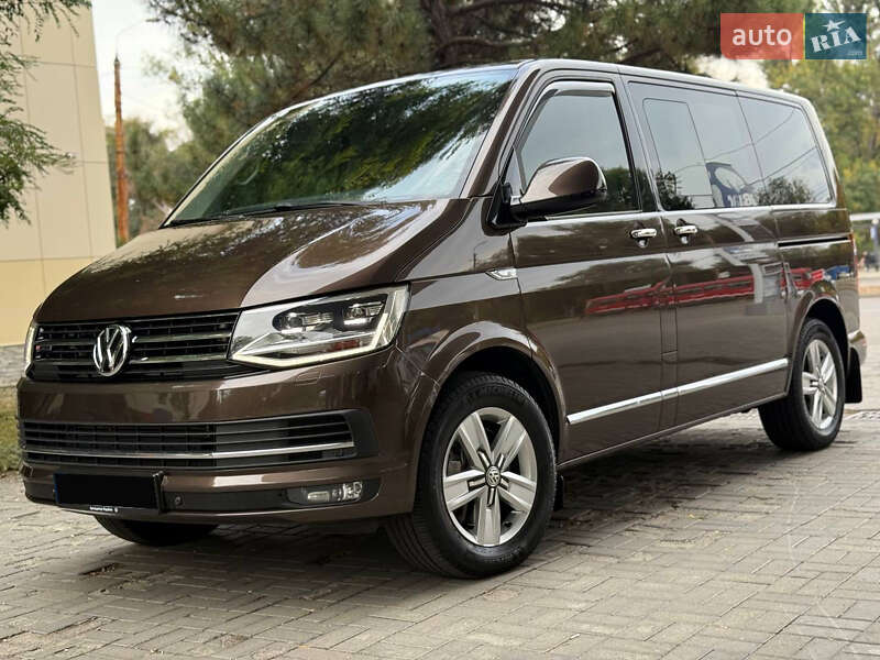 Volkswagen Multivan 2016