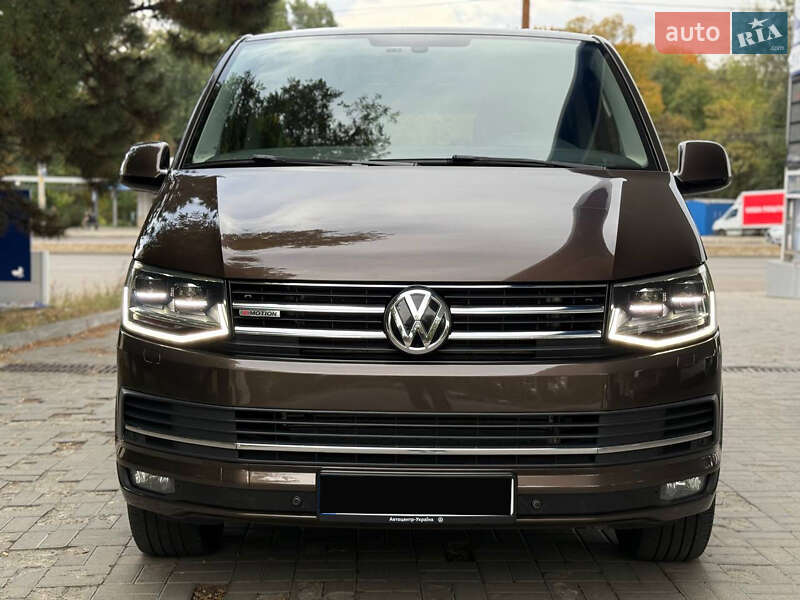 Volkswagen Multivan 2016