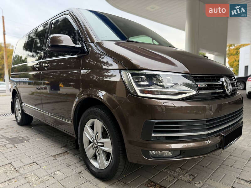 Volkswagen Multivan 2016