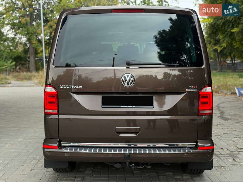 Volkswagen Multivan 2016