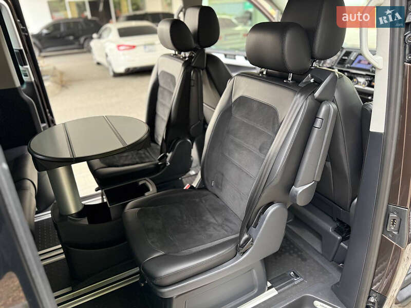 Volkswagen Multivan 2016