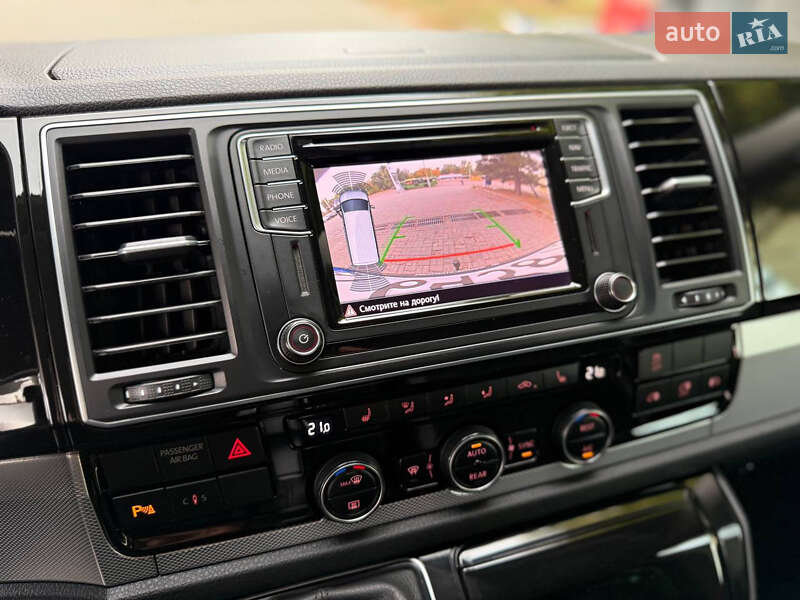 Volkswagen Multivan 2016