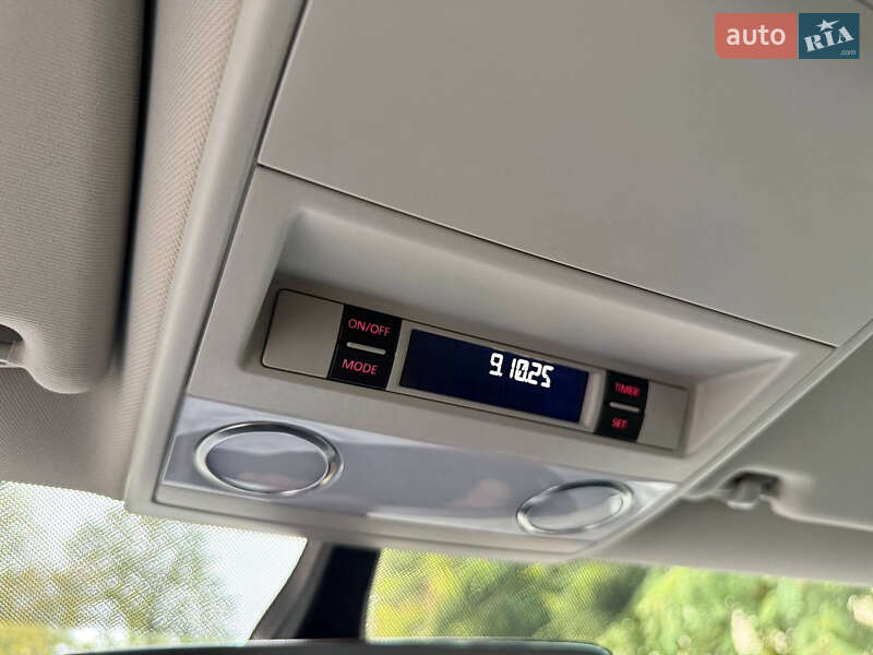 Volkswagen Multivan 2016