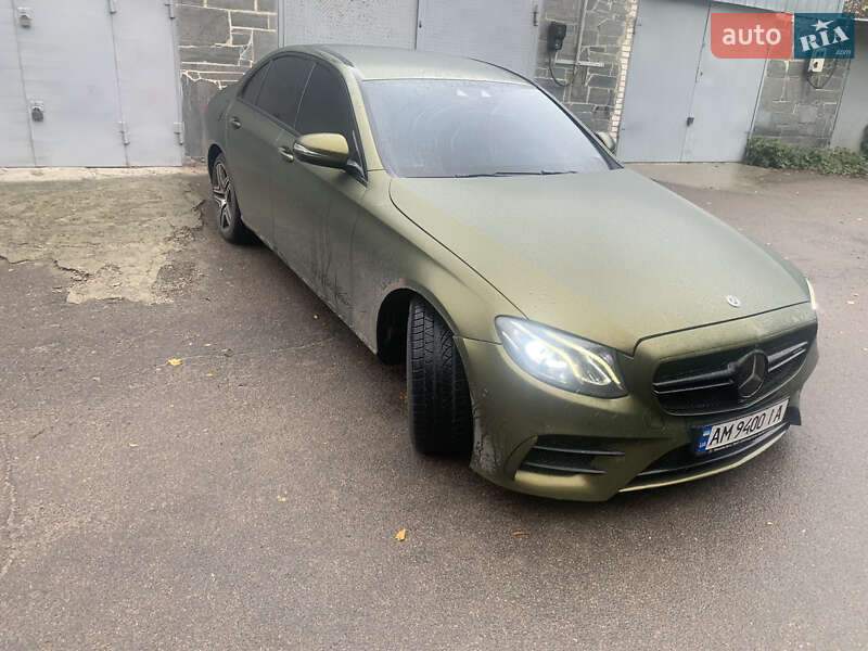 Mercedes-Benz E-Class 2016