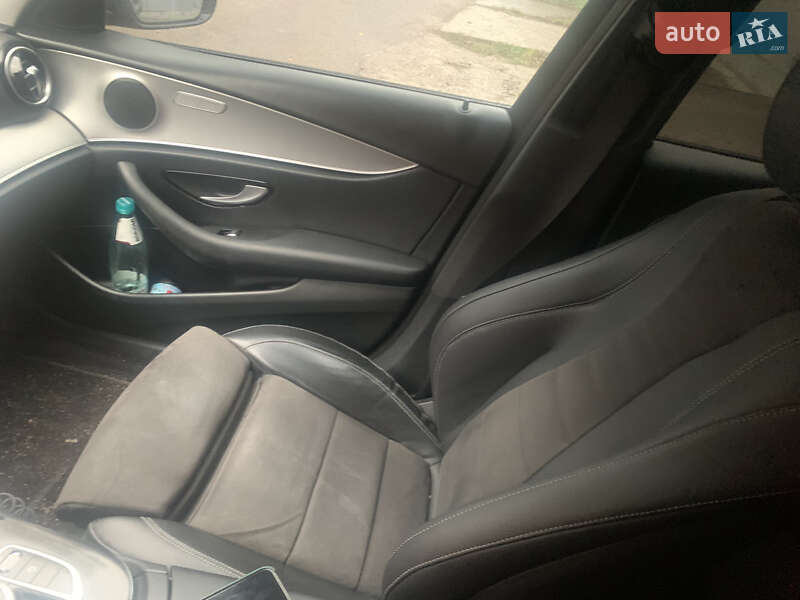 Mercedes-Benz E-Class 2016