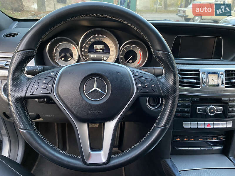 Mercedes-Benz E-Class 2013