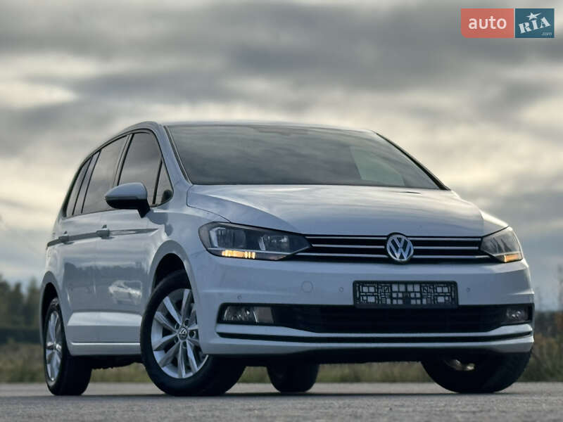 Volkswagen Touran 2016