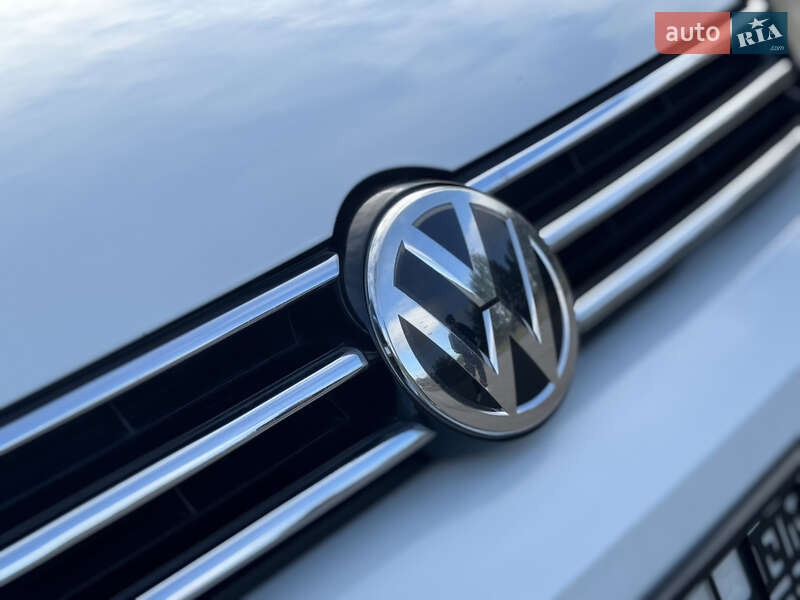 Volkswagen Touran 2016