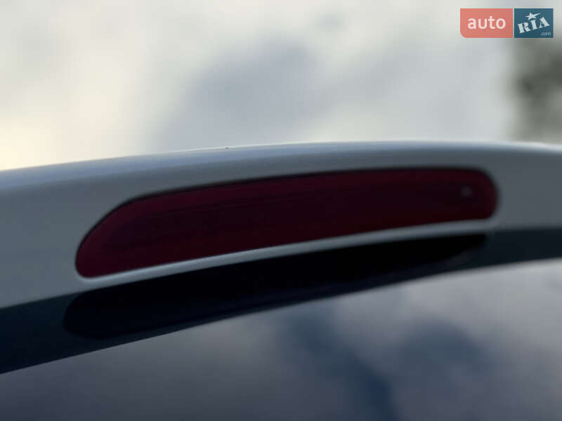 Volkswagen Touran 2016