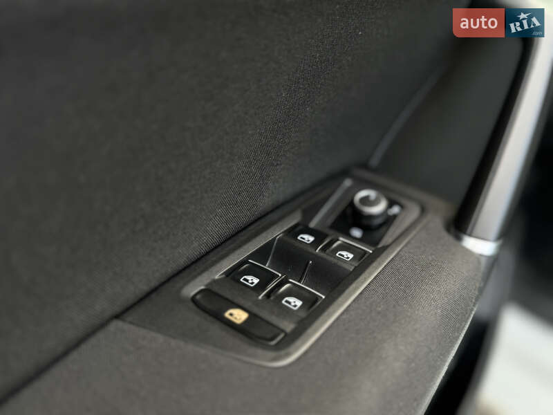 Volkswagen Touran 2016