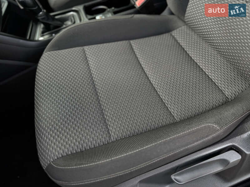 Volkswagen Touran 2016